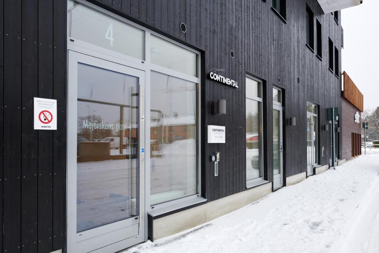 Continental Apartment Hotel Knivsta Knivsta  Екстериор снимка