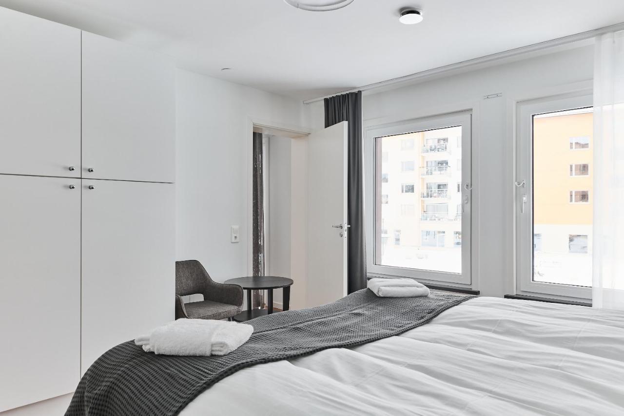 Continental Apartment Hotel Knivsta Knivsta  Екстериор снимка